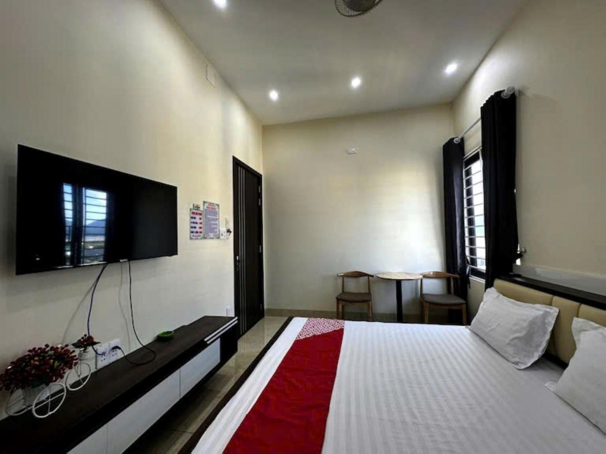 Hotel Dung Quyen *